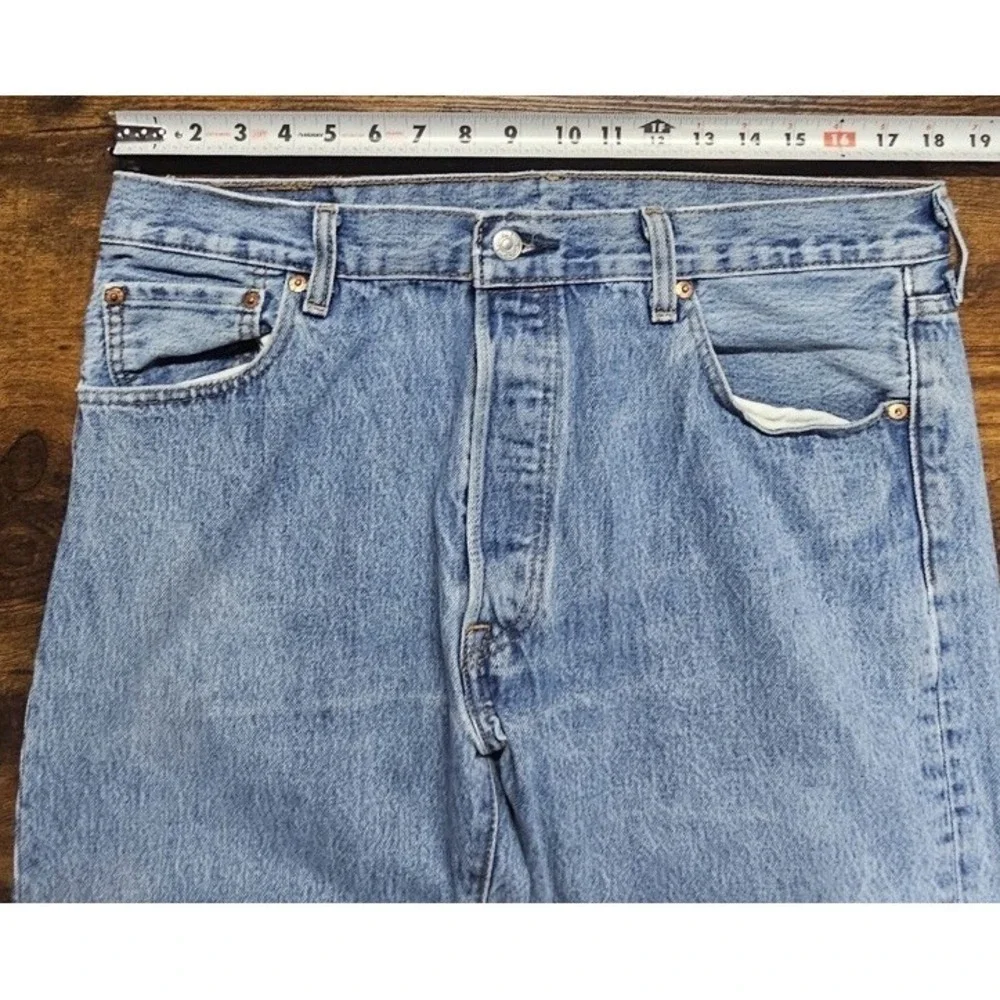 Levi's 501 Men's 36x30 Straight Leg Vintage Style Denim Blue‎ Jeans